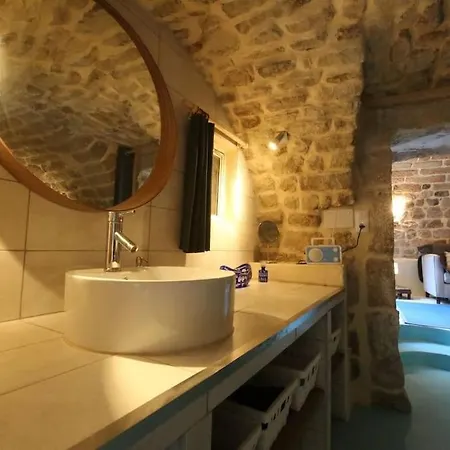 La Salamandre